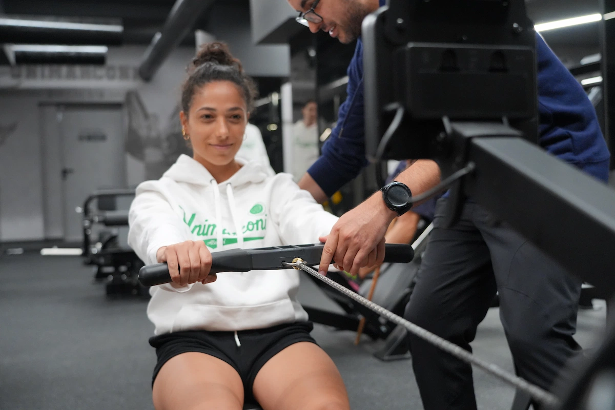 palestra-gymhub-allenamento